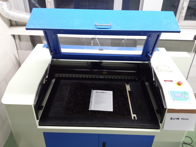 Old makerspace laser cutter Fixme.ch