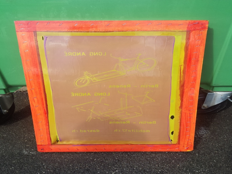 File:Screen printing - pressure cleaning result.jpg